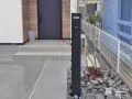 シンプルな美しさを感じられる門周り