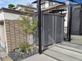 カーポート横のスペースを有効活用[施工後]
