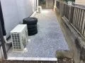 雑草対策をした清潔な犬走り