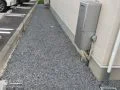 雑草対策万全な犬走り
