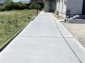 お住まい周りにコンクリートを打ち駐車スペースも設けた工事