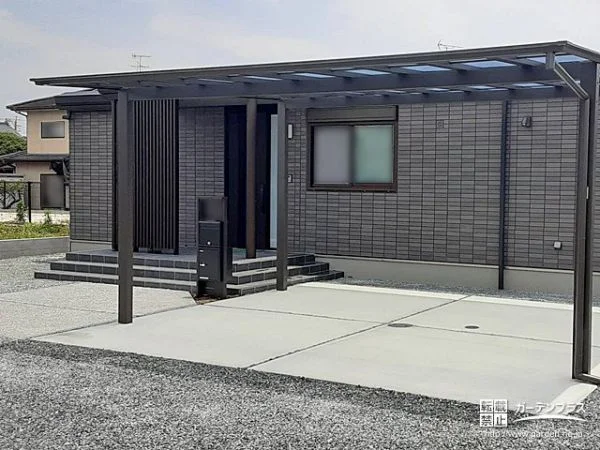 お住まい周り全体に雑草対策を施しローメンテナンス化した工事