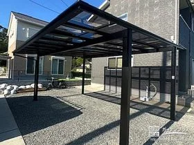スタイリッシュなカーポートがお車を保護[施工後]