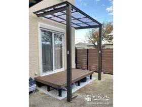 屋外での時間をより快適に過ごせる工夫がつまったテラス[施工後]