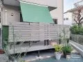 フェンスやシェードを取り付け快適なデッキ空間を作った工事