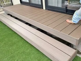 メンテナンスフリーで快適な人工木ウッドデッキで庭時間をもっと楽しく[施工後]