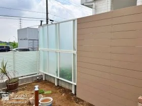 異なるフェンスの組み合わせで、快適なプライベート空間へ[施工後]