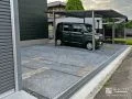 快適な洗い出し仕上げの駐車スペース