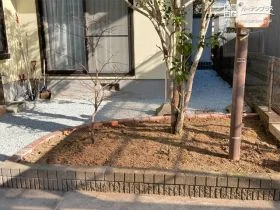 レンガの可愛らしい花壇[施工後]