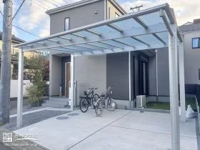 デザインと機能を両立！変形地にフィットする新築外構