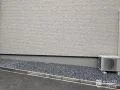 雑草対策を施した清潔感のある建物周り