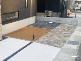 コンクリートとは異なる表情を加えてデザイン性をアップ[施工後]