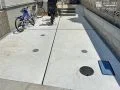 スムーズに行き来できるフラットな駐車スペース