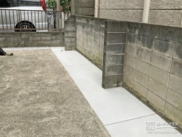土間コンクリートと砂利を用いて効果的に雑草対策を施した工事