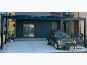 ワイドなデザインで余裕をもって駐車ができるカーポート設置工事