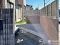 玄関前の雑草対策