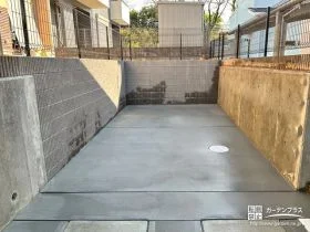 限られた敷地を有効活用した駐車スペース[施工後]