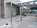 シンプルでスタイリッシュなデザインのテラス屋根