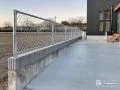 ラフなかっこよさでお住まいを引き立てるアメリカンフェンス