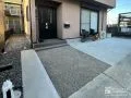 コンクリート打設で耐久性の高い駐車スペースとアプローチ工事