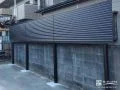 2段支柱を用いて高さを出した目隠しフェンス