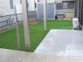 柔らかい人工芝のお庭でワンちゃんが快適に遊べるドッグラン工事