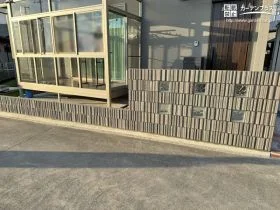 視線を適度に遮りながらも、明るく開放感のあるデザイン塀[施工後]