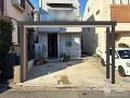 シンプルなオープン外構を引き締めるゲートフレームの設置工事