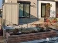 アンティークな質感を演出する土留めがポイントとなった外構工事