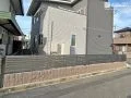 建物や周囲の景観と調和する目隠しフェンス