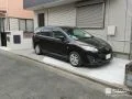 スムーズな出入りが可能でおしゃれな駐車スペース
