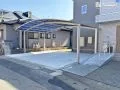 車いすでも安心して通行できる広々とした駐車スペース工事
