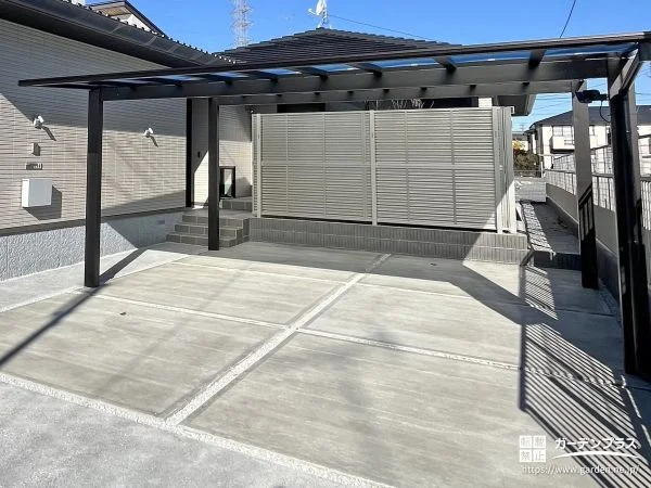 シンプルかつ上品なファサードデザイン