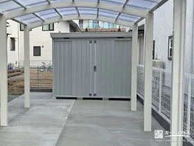 限られたスペースを有効に活用する物置[施工後]