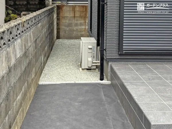 すっきりとした外観を保つ犬走り