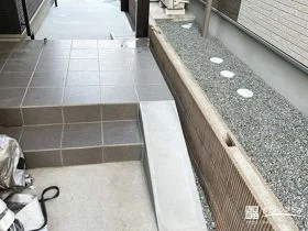 段差を気にせずスッと通れる自転車用スロープ[施工後]