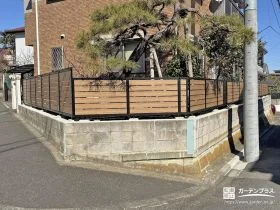 メンテナンスの手間を軽減するナチュラルモダンな目隠しフェンス設置工事