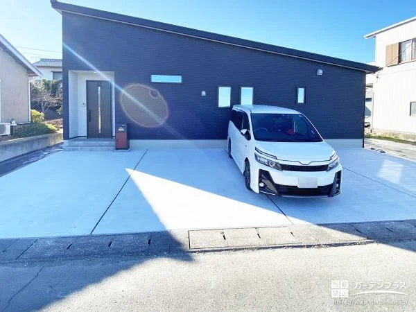 駐車スペースに土間コンクリートを打ち駐車を快適にした工事