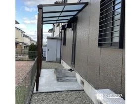 勝手口周りを快適な家事空間にするテラス屋根[施工後]