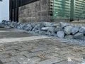 割栗石を入れてアクセントにした玄関アプローチ