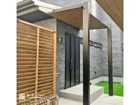 見た目にも美しい納まりを意識したテラス屋根[施工後]