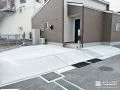 足元を整えお車の出し入れをスムーズにしたコンクリート打設工事