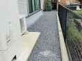 圧迫感を与えないメッシュフェンス