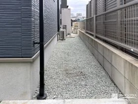 草むしりの手間がかからない犬走り[施工後]