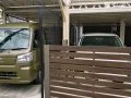 圧迫感を抑えながらも空間をしっかりと分けるメッシュフェンス