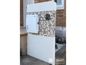 ポストにマッチするホワイトカラーの塗装[施工後]