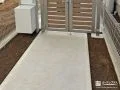 歩きやすい玄関アプローチ