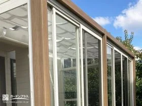 【オプション】夏の厳しい日差しを和らげる天井カーテン[施工後]