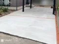 車の乗り入れがしやすい土間コンクリートの駐車スペース
