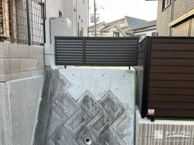 転落事故を防止するフェンス[施工後]